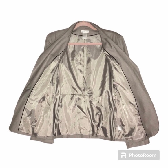 Vintage Silver Light Gray Women’s Size 16 Blazer Pant Suit Set Like New - Picture 3 of 9